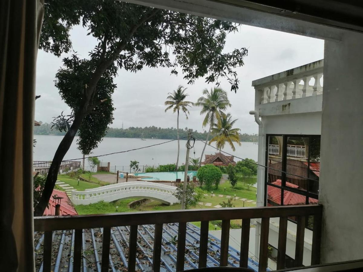 Cherai Beach Resorts Exteriör bild